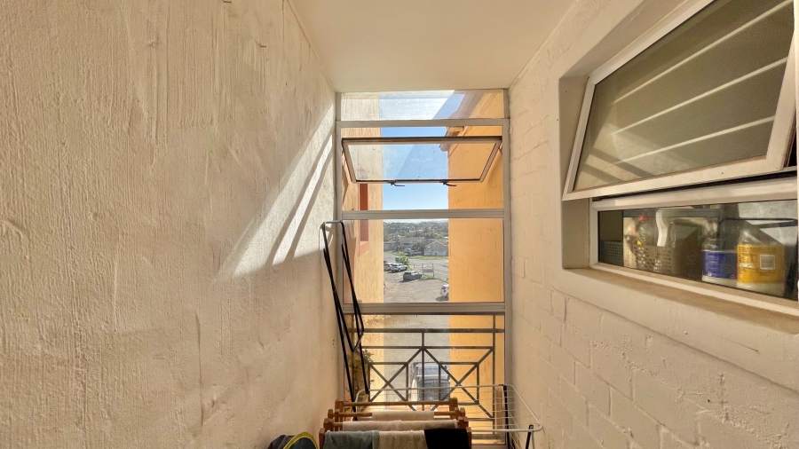 2 Bedroom Property for Sale in Anchorage Park Western Cape